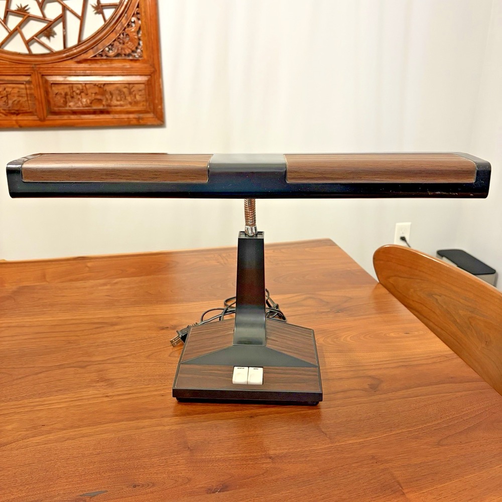 Vintage 1979 Gooseneck Desk Lamp Faux Wood Grain MCM Tested Works Great
